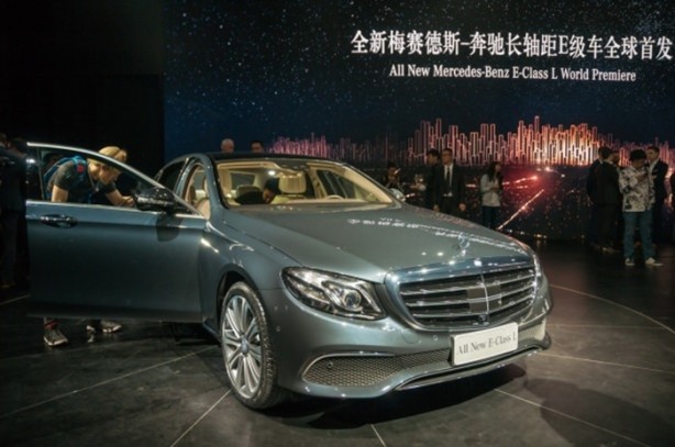 Foto - Son model otomobiller görücüye çıktı