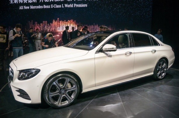 Foto - Son model otomobiller görücüye çıktı