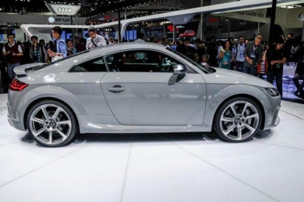 Foto - Son model otomobiller görücüye çıktı