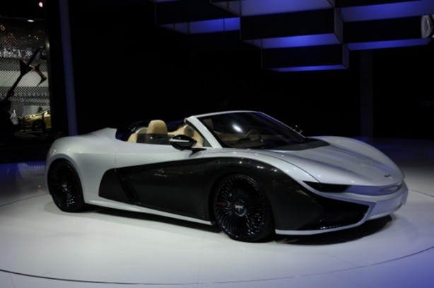 Foto - Son model otomobiller görücüye çıktı