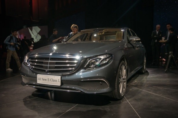 Foto - Son model otomobiller görücüye çıktı