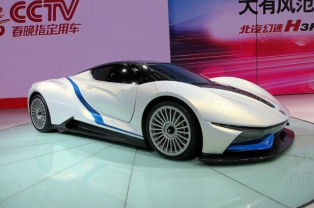 Foto - Son model otomobiller görücüye çıktı