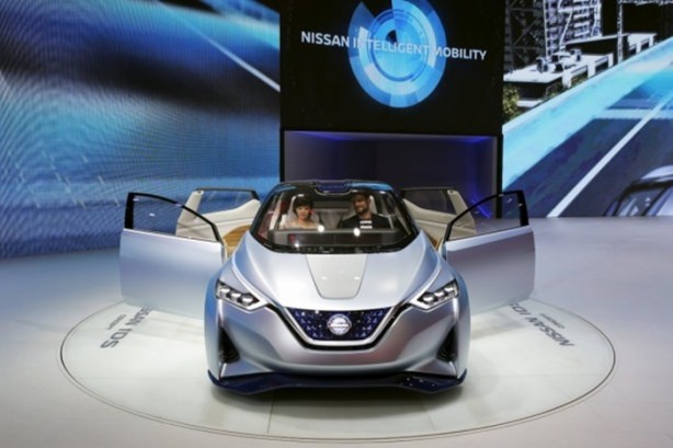 Foto - Son model otomobiller görücüye çıktı