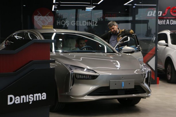 Foto - Son rakamlar belli oldu! Türkiye’de elektrikli araç furyası