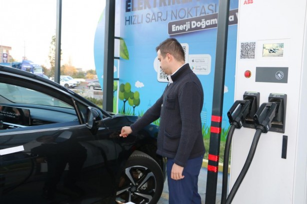 Foto - Son rakamlar belli oldu! Türkiye’de elektrikli araç furyası