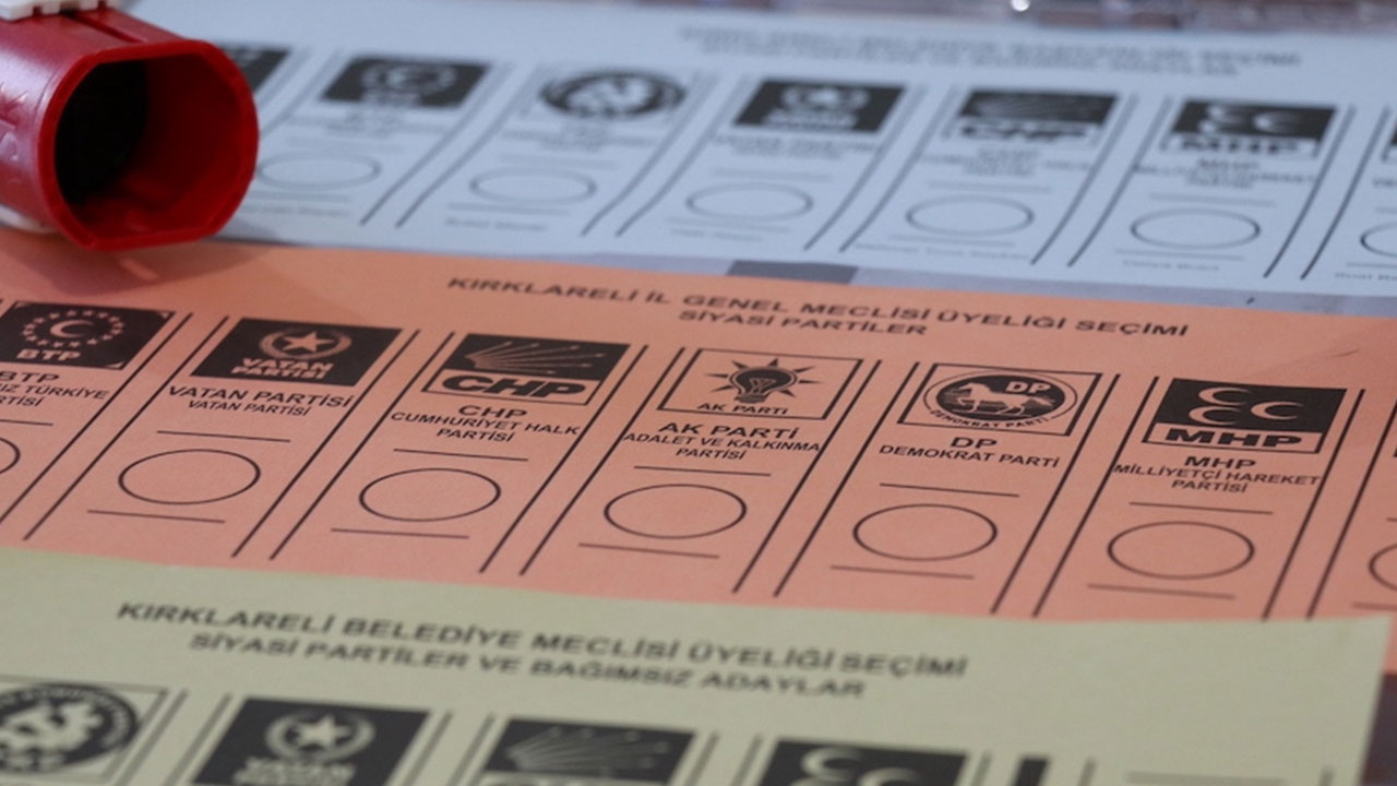 Foto - Son seçim anketi gece yarısı Türkiye gündemine bomba gibi düştü