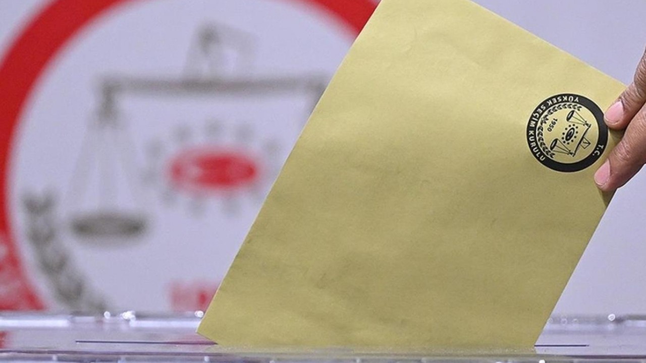 Foto - Son seçim anketi Türkiye'ye duyuruldu: AK Parti'nin oy oranı gündem oldu