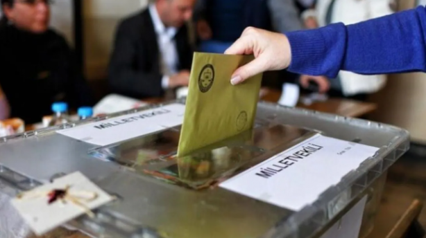 Foto - Son seçim anketi Türkiye'yi ayağa kaldırır! 'Yenilginin sorumlusu en çok kim?' diye soruldu... Halk o isim dedi