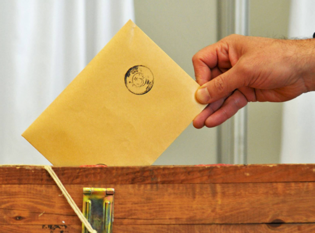 Foto - Son seçim anketi yayımlandı! CHP elindeki büyükşehri büyük farkla AK Parti'ye kaybediyor