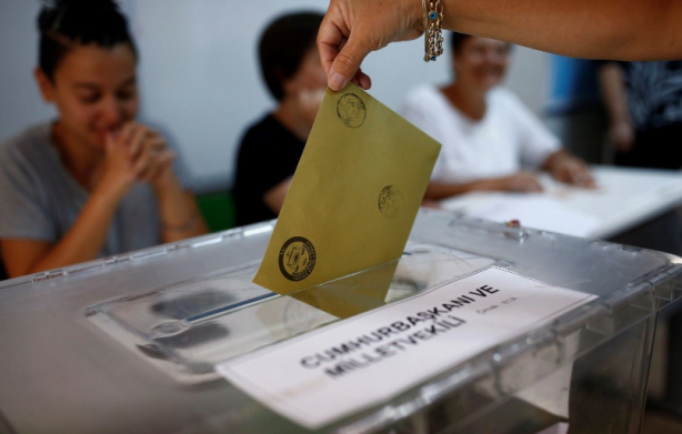 Foto - Son seçim anketi yayımlandı! CHP elindeki büyükşehri büyük farkla AK Parti'ye kaybediyor