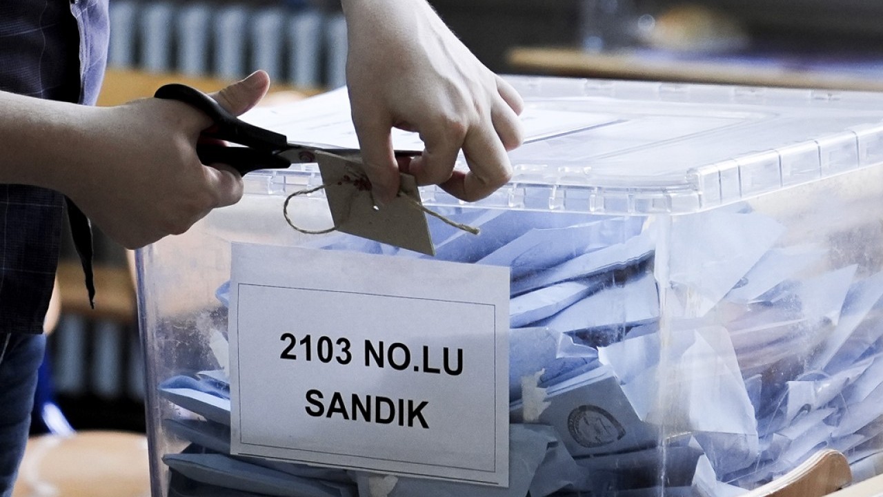 Foto - Son seçim anketinin sonucu Türkiye'ye ilan edildi! AK Parti ve CHP'nin oy oranı gündem oldu