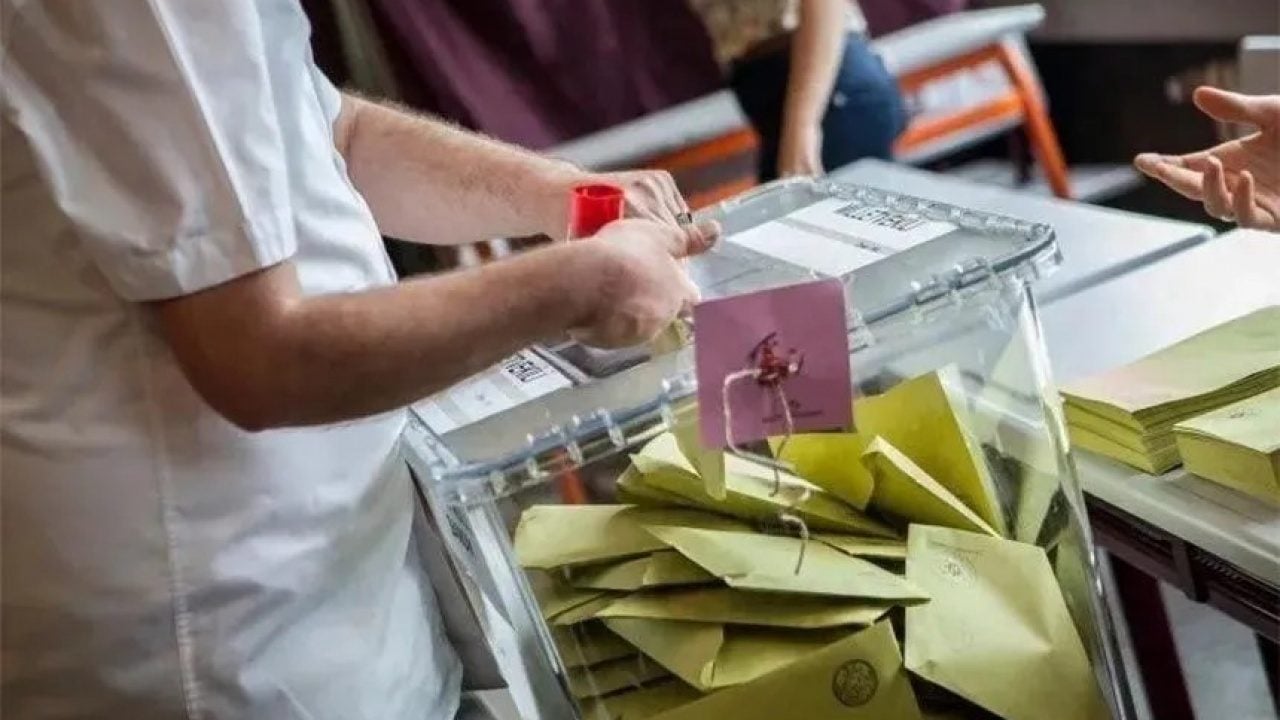 Foto - Son seçim anketinin sonucu Türkiye'ye ilan edildi: Fark füze gibi fırladı, rakam öyle böyle değil