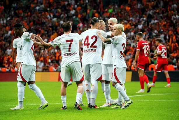 Foto - Son yaptığı bardağı taşırdı! Cimbom'da şok ayrılık...