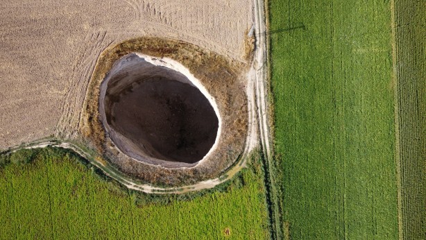Foto - Son yıllarda sayısı orada artıyor, dev obruklar ortada kaldı: Flaş gelişme! Prof. Dr. Fetullah Arık az önce tüm Türkiye'ye duyurdu