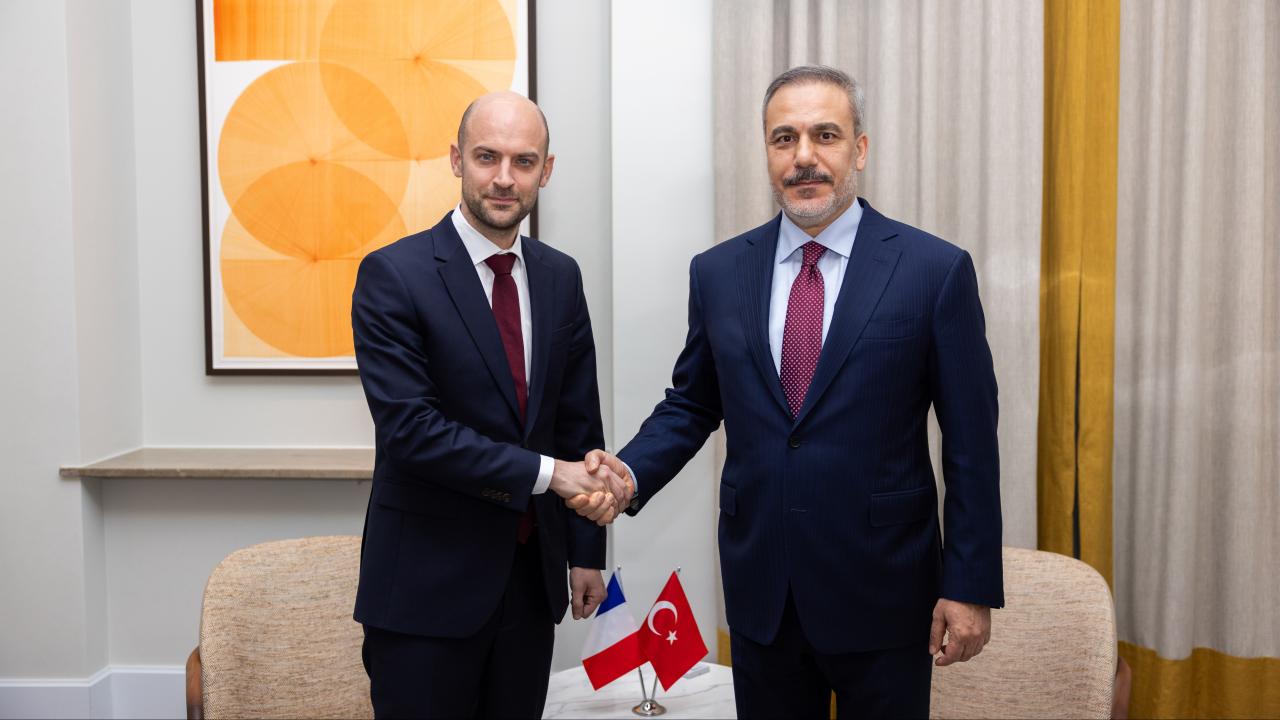 Foto - Son yıllarda Türkiye’ye sürekli efelenen Fransa’dan şaşırtan karar: Bu defa oldu işte