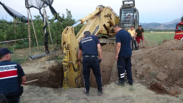 Foto - Sondaj kuyusuna düşen çocuk saatler sonra kurtarıldı