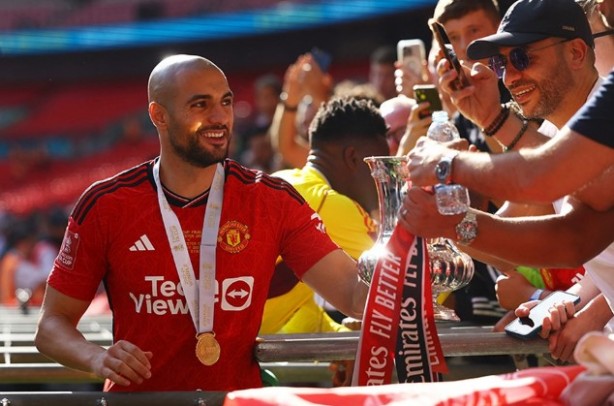 Foto - Sonunda beklenen oldu! Sofyan Amrabat Fenerbahçe'de