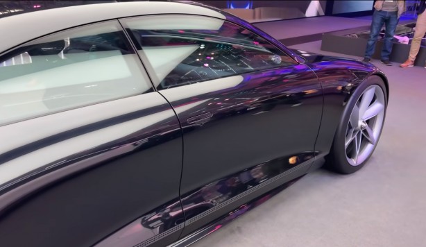 Foto - Sonunda bu da oldu! Direksiyonsuz araba yaptılar