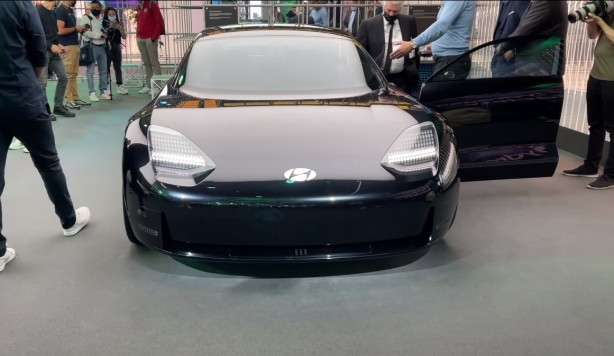 Foto - Sonunda bu da oldu! Direksiyonsuz araba yaptılar