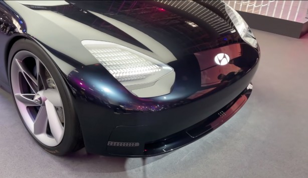 Foto - Sonunda bu da oldu! Direksiyonsuz araba yaptılar