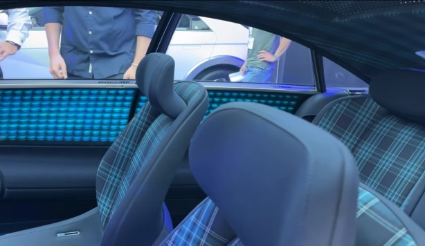 Foto - Sonunda bu da oldu! Direksiyonsuz araba yaptılar