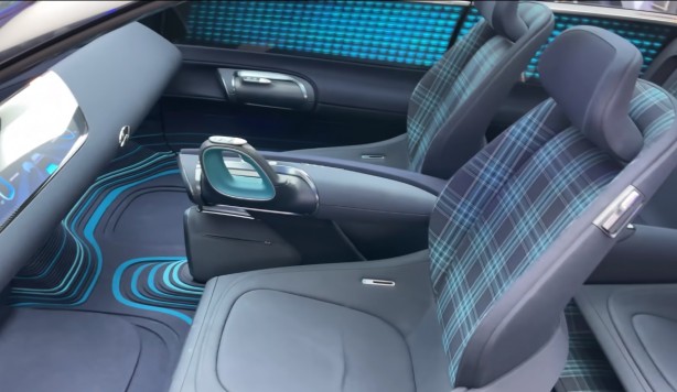 Foto - Sonunda bu da oldu! Direksiyonsuz araba yaptılar