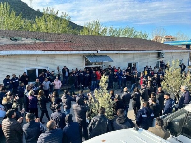 Foto - Sonunda bunu da yaptılar! Emekçilere CHP zulmü