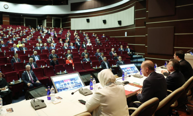 Foto - Sorulacak sorular belli oldu! Ak Parti’den geniş kapsamlı anket