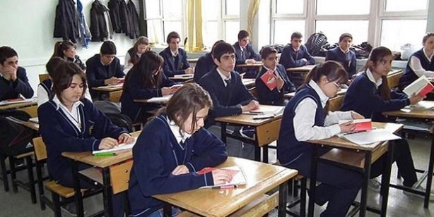 Foto - Sorumlu geçilen derslerin sınavları ne zaman yapılacak? Lisede sınıf geçme nasıl olacak?