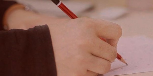 Foto - Sorumluluk sınavına hangi derslerden girilecek?