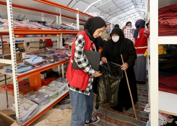 Foto - Sosyal market hizmete girdi! Afetzedelere dev hizmet