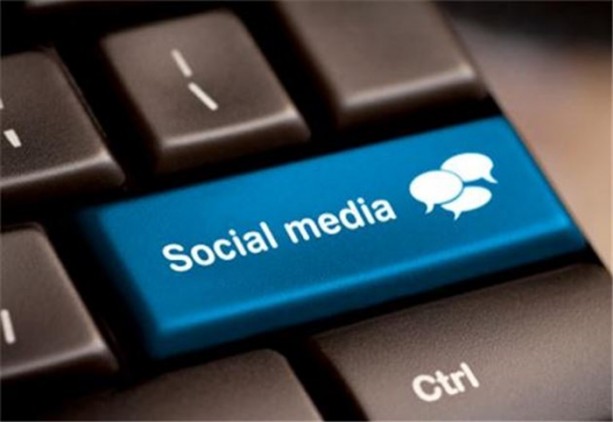 Foto - Sosyal medya kullanırken mutlaka bunlara dikkat edin!