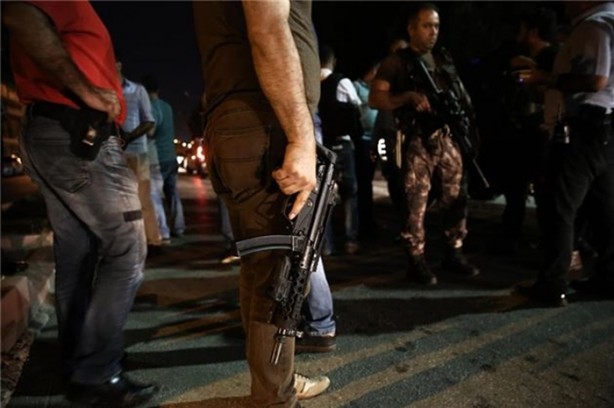 Foto - Sosyal medya kullanırken mutlaka bunlara dikkat edin!