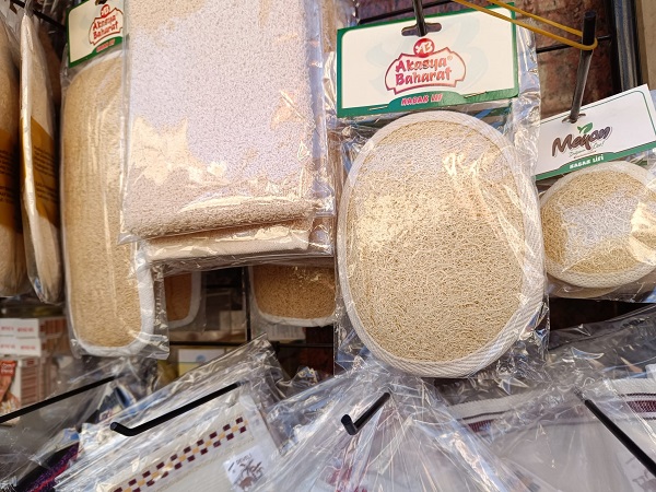 Foto - Sosyal medya satışları arttırdı