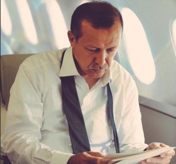 Foto - Sosyal medya yıkıldı! Gecenin Erdoğan fotoğrafı