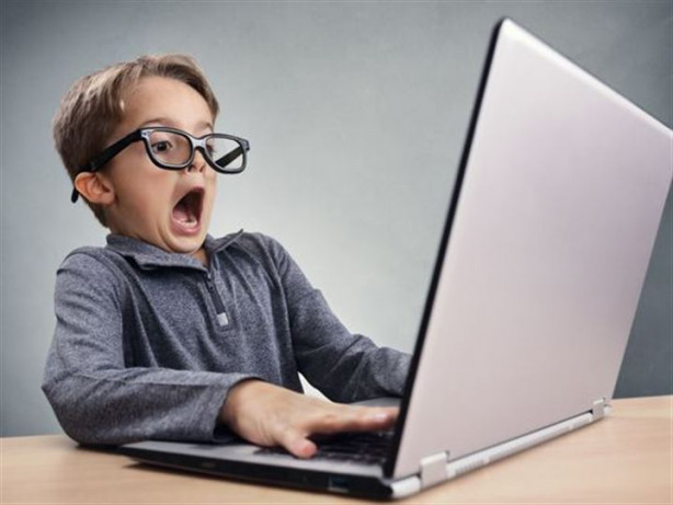 Foto - Sosyal medyada çocuklarınızı 'fenomen' yapmayın!