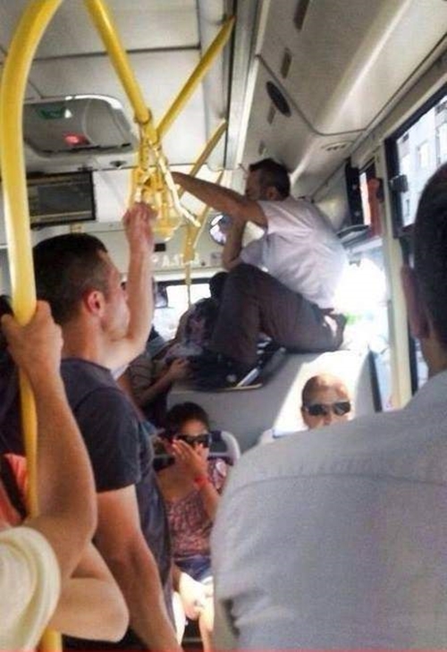 Foto - Sosyal medyada kırıp geçiren görüntüler