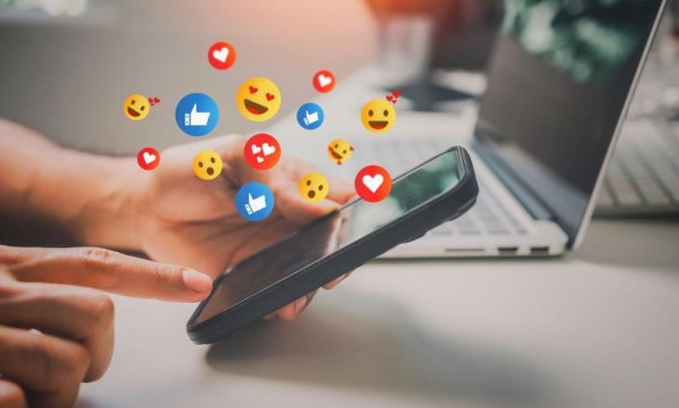 Foto - Sosyal medyada ne kadar vakit geçiriyoruz? Dünyayı solladık