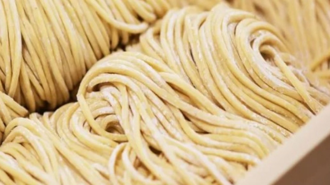 Foto - Sosyal medyaya bir kurban daha: Erişte yedikten yarım saat sonra öldü!