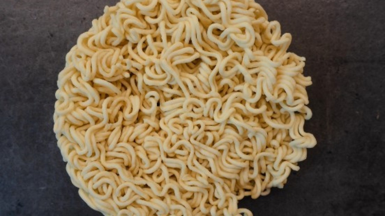 Foto - Sosyal medyaya bir kurban daha: Erişte yedikten yarım saat sonra öldü!