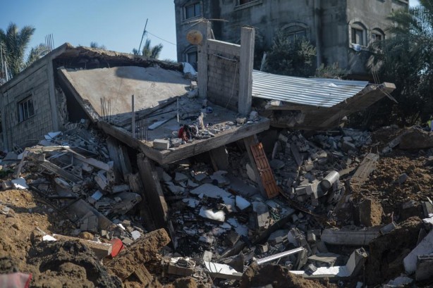 Foto - Söylemesi kolay geliyor ama… 27 bin 238 can