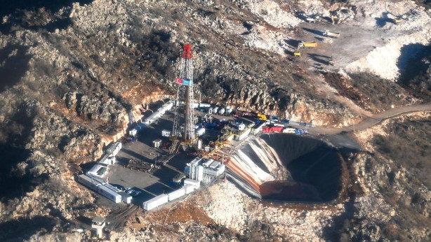 Foto - Sözcü Tv'de ilginç anlar: Palavra değilmiş, gidip gördüm! Türkiye petrolü bulmuş