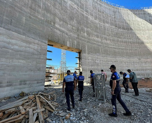 Foto - Sözde çevreci CHP'nin ikiyüzlülüğü! Zehir fabrikası mühürlendi