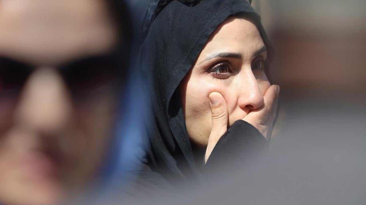 Sözde demokrasi ülkesinde İslam düşmanlığı! Kalleş saldırıya peş peşe tepkiler