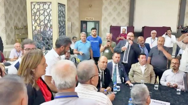 Foto - Sözde kadın haklarını savunuyorlardı: CHP'li erkek milletvekilleri, kadın milletvekillerini tehdit etti ortalık karıştı