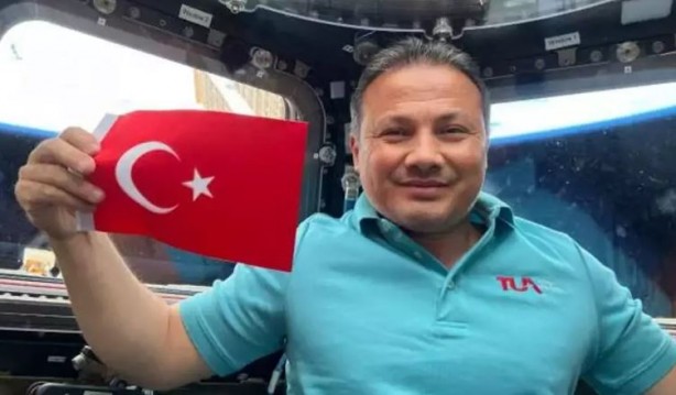 Foto - SpaceX duyurdu! Gezeravcı’nın dönüş saati belli oldu
