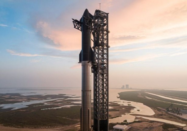 SpaceX efsane roketi yeniden fırlatılmaya hazırlanıyor