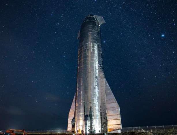 Foto - SpaceX efsane roketi yeniden fırlatılmaya hazırlanıyor