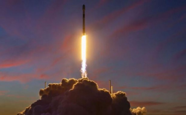 Foto - SpaceX rekorlara doymuyor