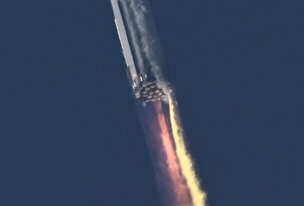 Foto - SpaceX'in Starship roketi '2,5 dakika' dayanabildi